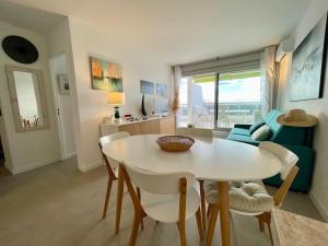 PGH N25 - Vue Mer, Première Ligne & Parking Privé