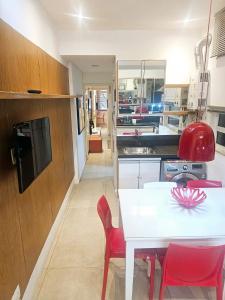 COPA ESMERALDA, 100 metros da praia