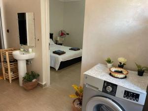 Calm & Cozy Apartment With Ocean View Terrace