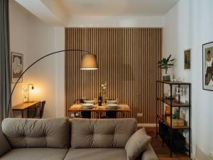 Central 7 Apartment - New Building & Parking