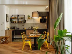 Central 9 Apartment - New Building & Parking