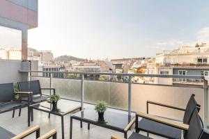 HighEnd 5BDR NewApt wBreathtaking Acropolis View