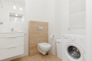 Apartment with AC Warsaw Mokotów Business Centre by Noclegi Renters