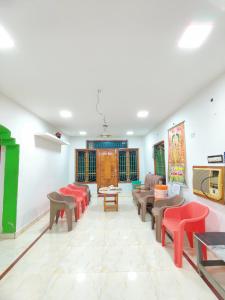 P V J RESIDENCY Home Stay