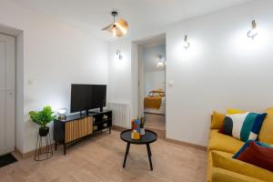 Le Mimi Mosa - Parking public gratuit, wifi haut débit, proche autoroute, gare & centre ville