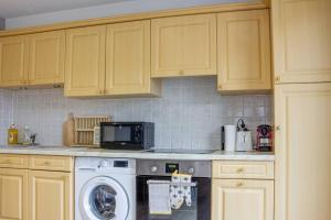 Appartements ZenBNB - Triade - Colocation - Chambre Lilas - Centre-Ville - WiFi : photos des chambres