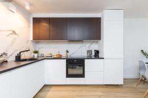 SuperApart Jana Pawła II, apt 302 Cozy Urban Retreat, Perfect for Couples