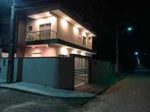 2 suítes ar piscina ar cond. - Itajubá