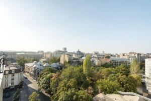 Spectacular Terrace Bright 2BR Penthouse