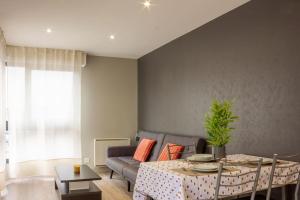Appartements ZenBNB - Triade - Colocation - Chambre Orange - WiFi - Centre-Ville : photos des chambres