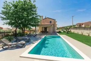 Villa Stefany - Flengi