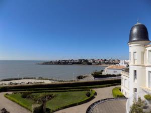 Royan PONTAILLAC - STUDIO PLEINE VUE MER - Ideal PETIT BUDGET