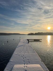 Pokój z widokiem na jezioro