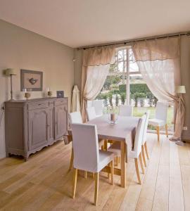Maisons de vacances Gite de charme proche de Lille - La Conciergerie : photos des chambres