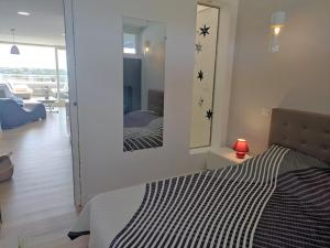 Appartement 323, Port Ambonne