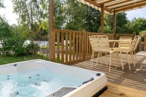 Campings Camping du Chateau Vert : photos des chambres