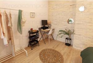 RB - Urban loft retreat, comfort & good location