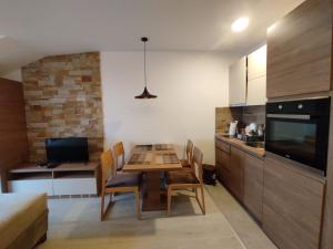 Milmari N80, Kopaonik