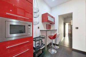 Charming 2-Bedroom Apartment for an Authentic Lisbon Experience