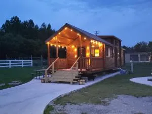 Lovely 1BR Cabin with Loft in Tennessee - Hatchertown