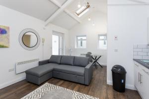 Stylish Self-Contained Annex near City Centre