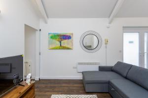 Stylish Self-Contained Annex near City Centre