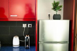 Warm & Trendy Apartment