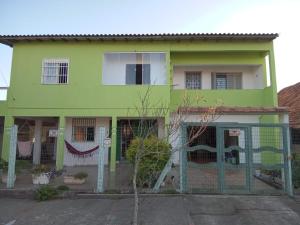 Apartamento família perto do mar