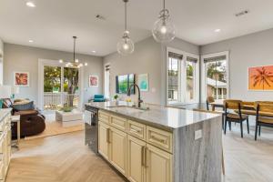 Kaylee's Place - 4hvězdičkové hotely ve městě Pensacola