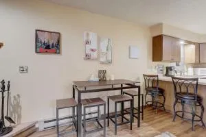 Piers and Pines at Island Pointe - بورتيدج