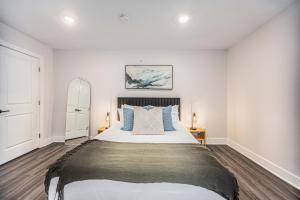 Upscale Abode - Brand New Corporate Apt Downtown