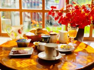 Hostal Collins House