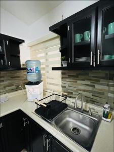 3 Bedrooms Home. Walking distance to the Malecon.