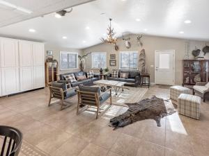 MTN Meadow Retreat near PC