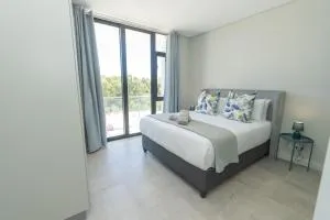 Margaux Beachfront Apartment - Summerstrand