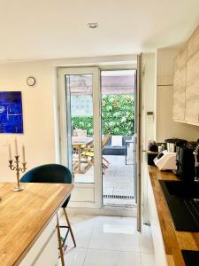 Bel Appartement terrasse privée à 5 minutes du métro
