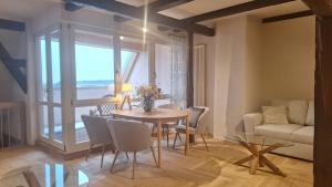 Stadtpalais Bellevue-Suite 3- Zimmer- Maisonettewohnung mit Dachterrasse maximal 4 Personen