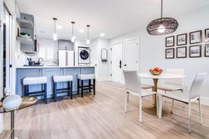 Matchless Luxury III on Mill Pond