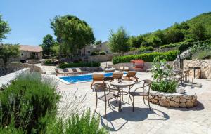 Villa Brkic with large private pool and playground