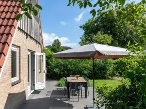 Detached house with garden near the Mookerplas - Plasmolen