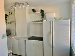 New ATL Dwntwn Condo with Balcony 2