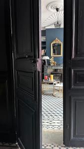 Maison dHôtes " LINSTANT DAILLEURS"