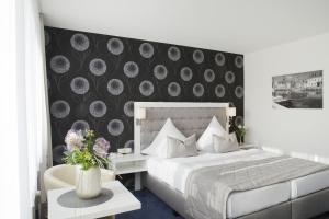 Double Room room in HafenHotel PommernYacht