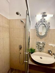 Baroq Central City Apartment