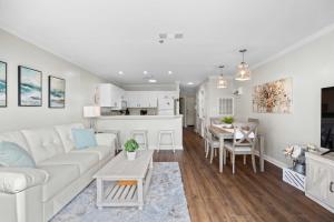 North Topsail Beach Condo in Resort-Style Complex!