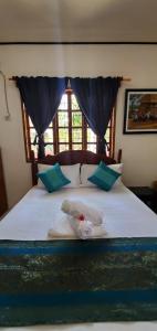 Palmera Palma Private 1-BR Bungalow in Moalboal