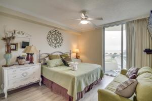 Resort-Style Biloxi Condo Walk to the Beach!