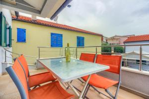 Ferienwohnung in Pirovac mit Terrasse, Klimaanlage, W-LAN (4925-4)