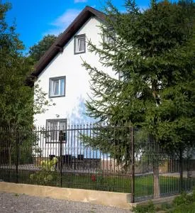 Casa de pe rau - Doftana