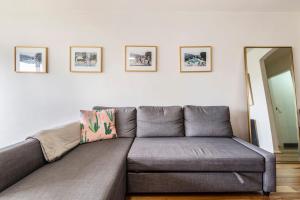 Tranquil Botanical - A Slice of Riverside Paradise